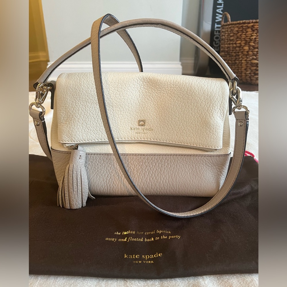 Like New Kate Spade Southport Ave Maria Leather Crossbody Bag - Magnolia/Chalk
